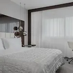 Le Meridien Arc De Triomphe