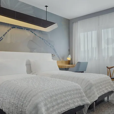 Le Meridien Arc De Triomphe