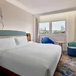Le Meridien Arc De Triomphe Parijs