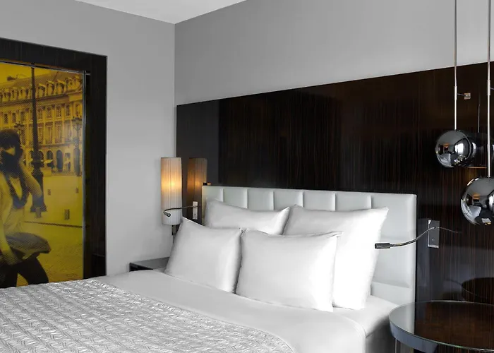 Hotel Le Meridien Arc De Triomphe