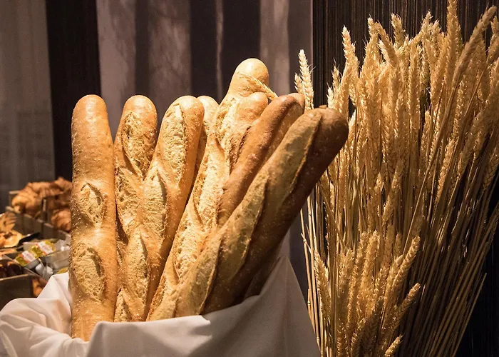 Le Meridien Arc De Triomphe Otel Paris