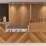 Hotel Le Méridien Arc De Triomphe 4*