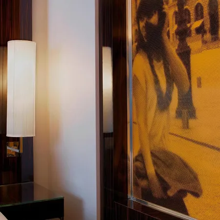 Le Meridien Etoile 4*