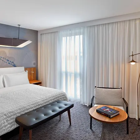 Hotel Le Meridien Arc De Triomphe