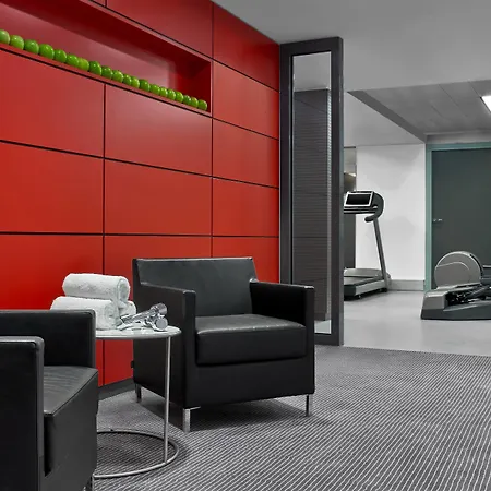 Hotel Le Meridien Etoile 4*