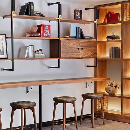 Le Meridien Arc De Triomphe Hotel