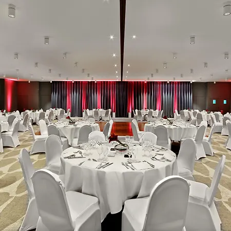 Le Meridien Etoile