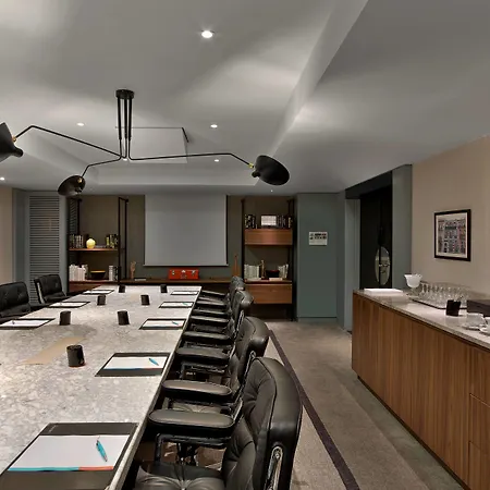 Le Meridien Arc De Triomphe Hotel