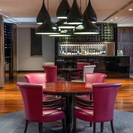 Le Meridien Arc De Triomphe