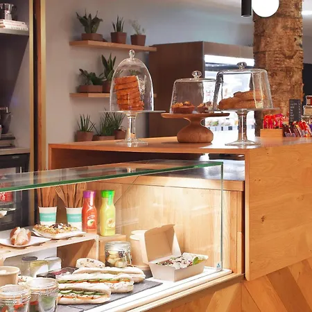 Le Meridien Arc De Triomphe Hotel