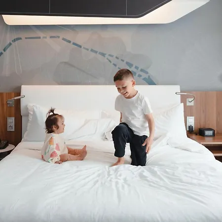 Le Meridien Arc De Triomphe 4* פריז