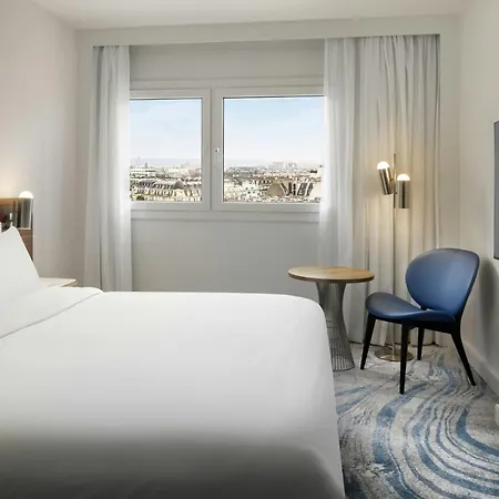 Le Meridien Arc De Triomphe Hotel 4*