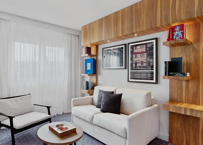 Le Méridien Arc De Triomphe 4*