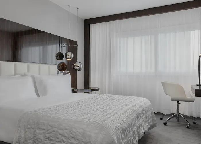 Le Meridien Arc De Triomphe