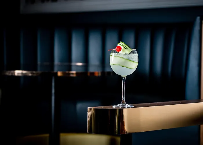 Hotel Le Méridien Arc De Triomphe 4*