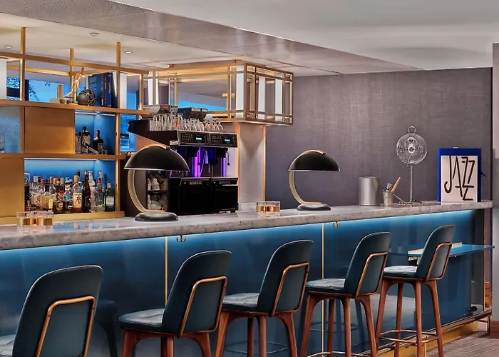 Отель Le Meridien Arc De Triomphe Париж