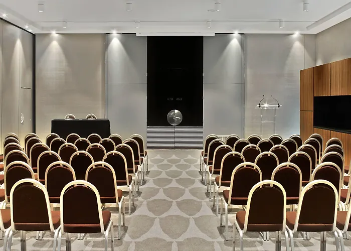 Hotel Le Meridien Arc De Triomphe