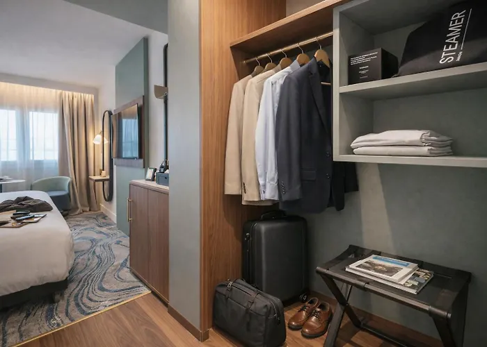 Hotel Le Meridien Arc De Triomphe