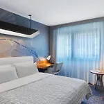 Le Meridien Arc De Triomphe Szálloda 4*