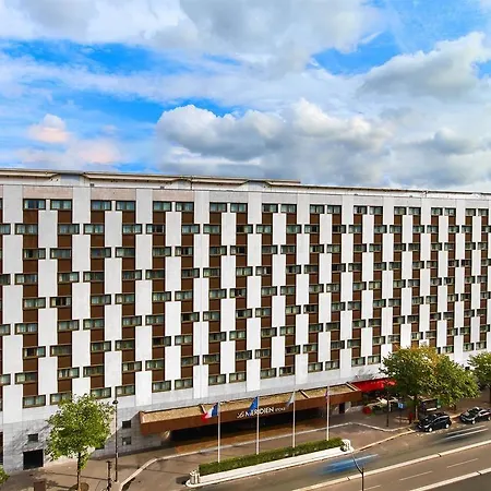 Le Meridien Etoile