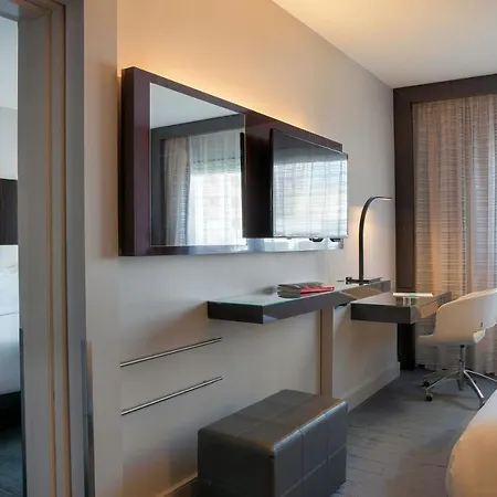 Le Meridien Etoile Otel Paris