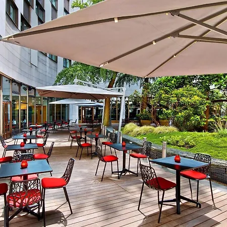 Le Meridien Etoile Otel