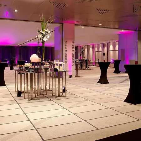 Le Meridien Etoile Otel 4*