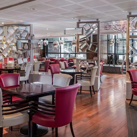 Le Meridien Etoile Otel