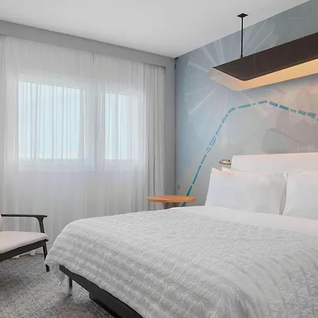 Otel Le Meridien Etoile Paris