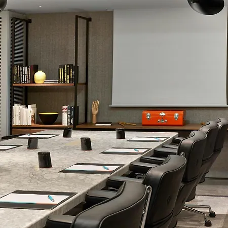 Otel Le Meridien Etoile Paris