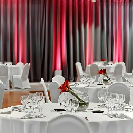 Le Meridien Etoile