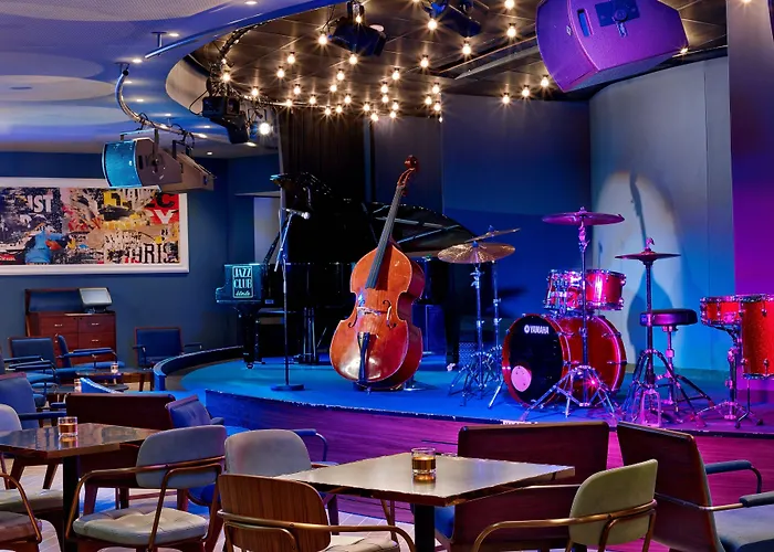 Le Méridien Arc De Triomphe Hotel 4*